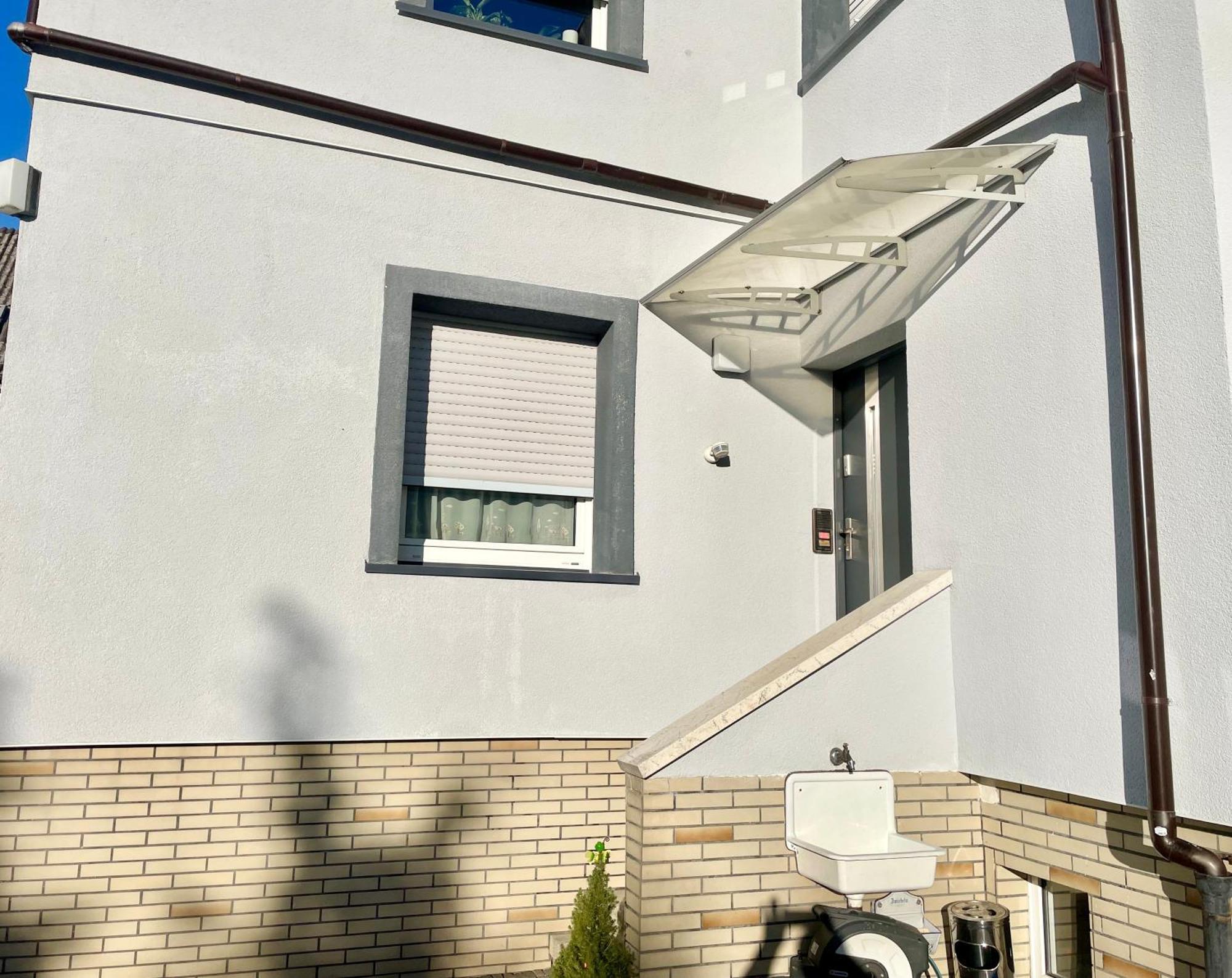 Casa Giulia 2 Zimmer Nahe Giessen, Kueche, Bad, Wlan, Parkplatz Krofdorf-Gleiberg Exterior foto